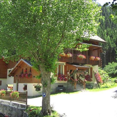 霞慕尼Beausoleil住宿加早餐旅馆 外观 照片